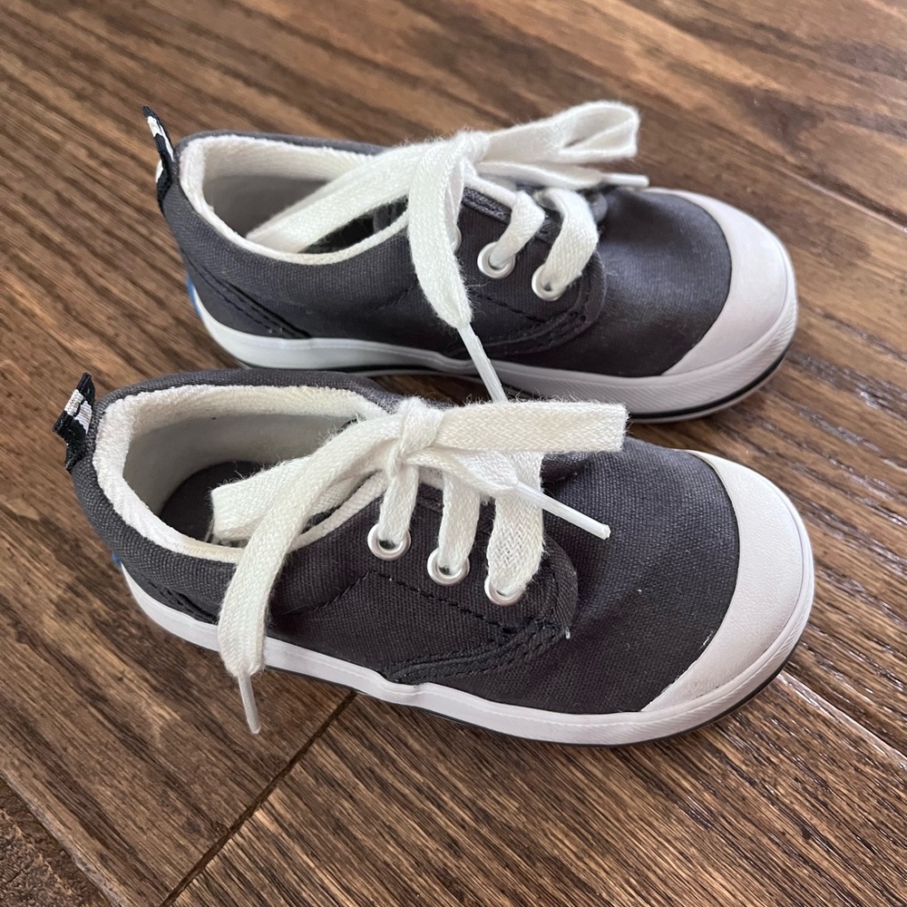 Keds Navy Blue Toddler Boy shoes - 6w